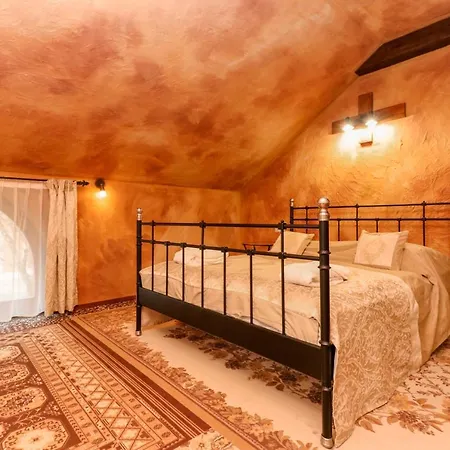 Puchner Kastelyszallo Hotel