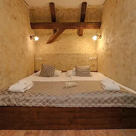 Puchner Kastélyszálló Hotel Bikal